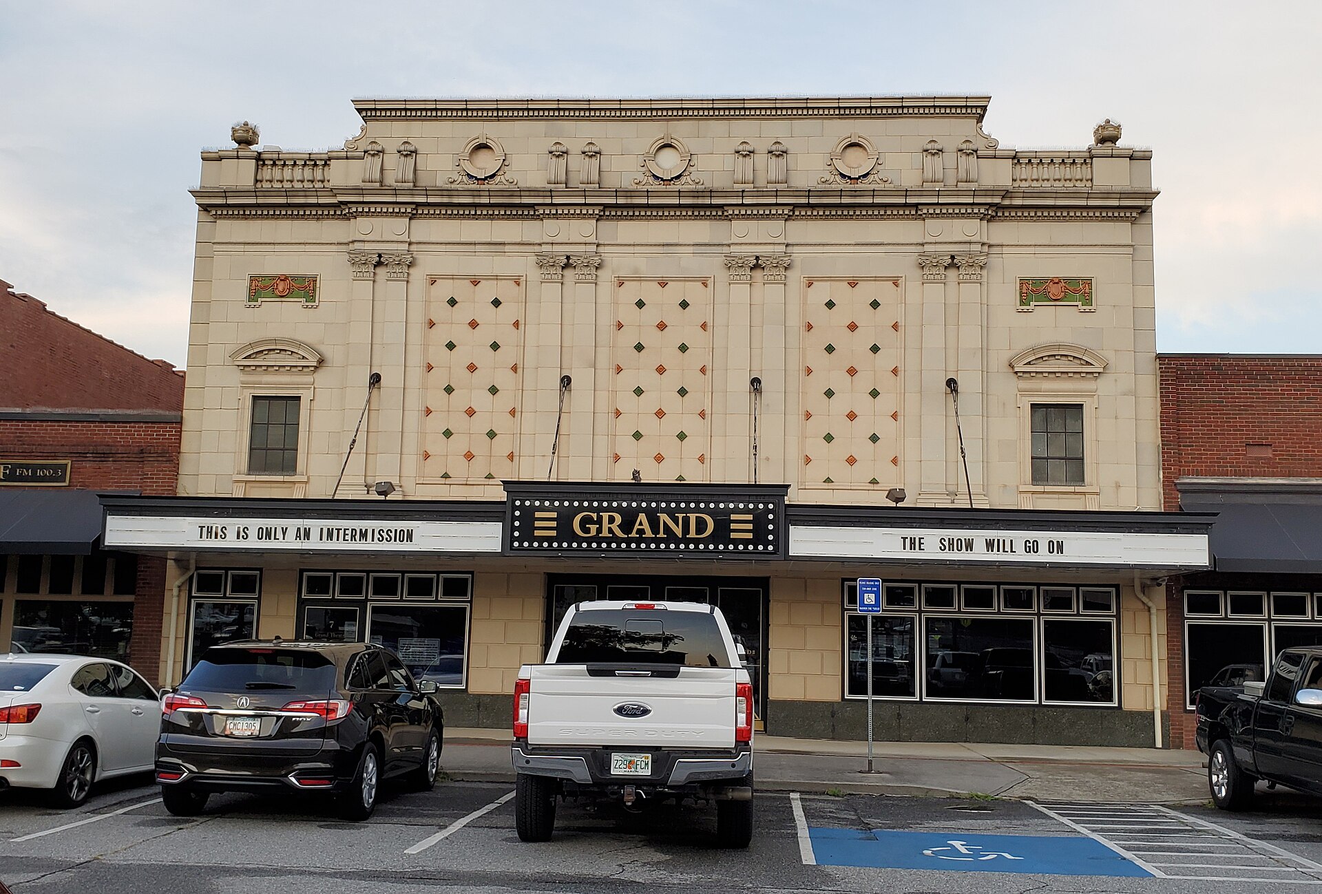 Grand Theatre in Cartersville
